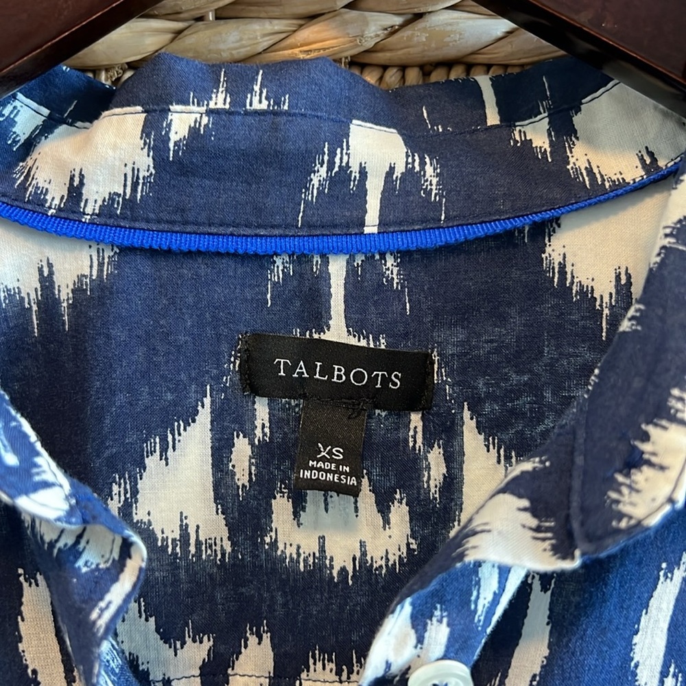 Talbots Lightweight Cotton Button Up, Button Down… - image 3